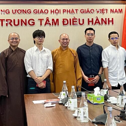 Nam Rapper tới tận Trung ương giáo hội Phật Giáo Việt Nam để xin lỗi