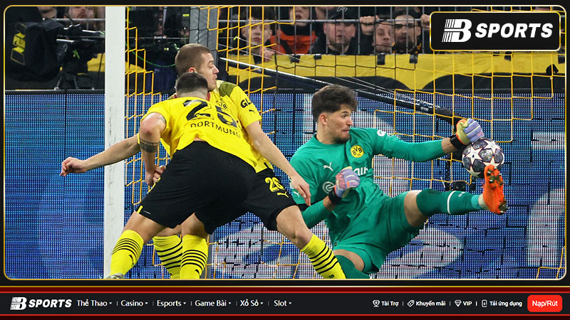 Dortmund là đội bóng được đánh giá cao hơn