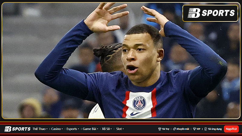 Dù PSG ưu tiên gia hạn Mbappe nhưng  không thể thuyết phục được Mbappe