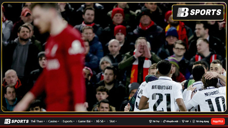 Real Madrid ngược dòng thắng đậm Liverpool 5-2