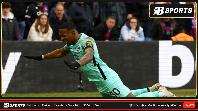VAR Ngoại hạng Anh và những sai lầm khác tại vòng 23 EPL