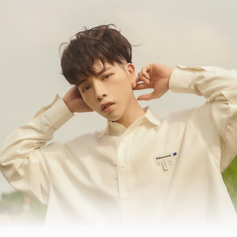 Vẻ đẹp giống như những hotboy Hàn Quốc
