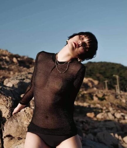 Hải Tú nude trong bộ ảnh nghệ thuật