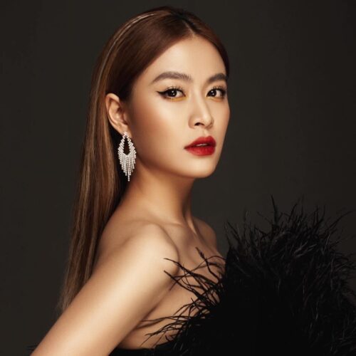 Hoàng Thuỳ Linh - nữ nghệ sĩ đa tài của ngành giải trí