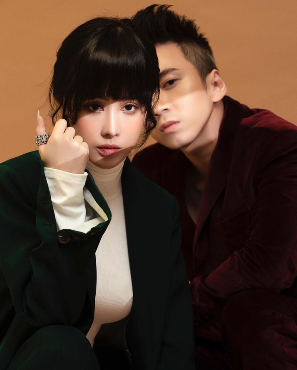 Tình bể bình của nam ca sĩ