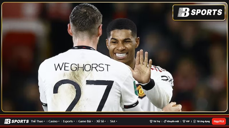 Man United khó có thể ký một bản hợp đồng dài hạn với Weghorst trong mùa hè