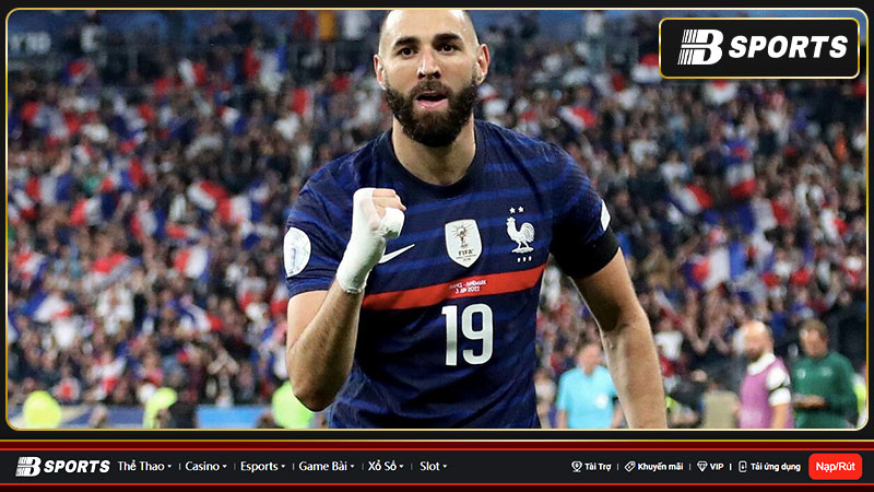 Benzema từ chối lời mời của Liên đoàn bóng đá Pháp