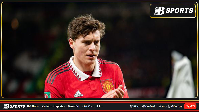 Inter Milan nhắm Victor Lindelof từ kỳ chuyển nhượng mùa Đông năm ngoái