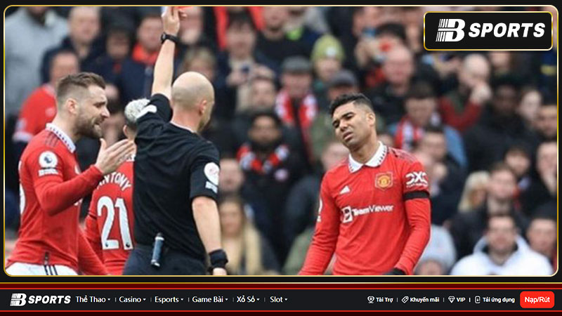 MU thông báo về việc kháng cáo thẻ đỏ Casemiro
