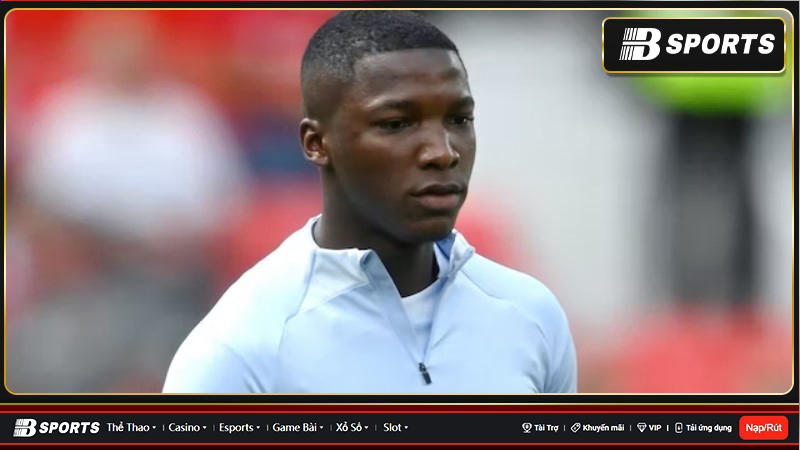 Brighton không muốn bán Moises Caicedo