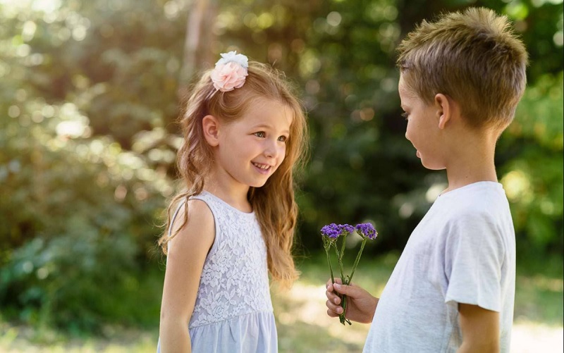 Crush thường xuyên muốn nói chuyện với bạn