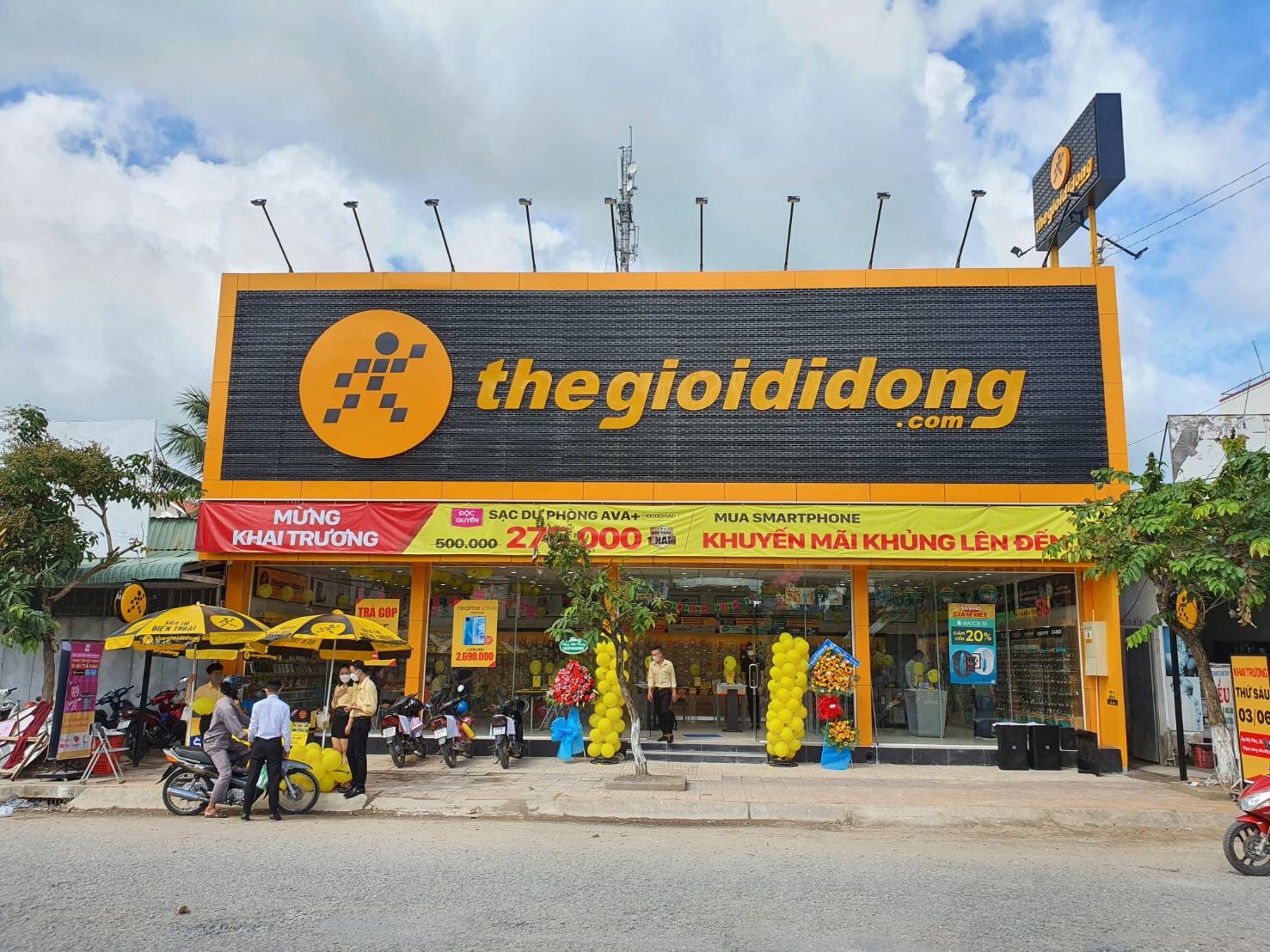 Thế giới di động tạm thời ngừng hợp tác với công ty này