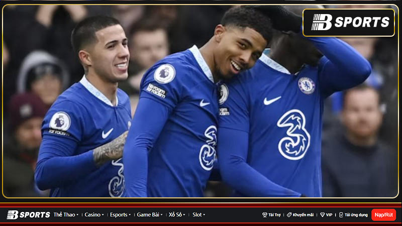 Wesley Fofana của Chelsea đã có lần đầu tiên được gọi vào đội hình đội tuyển Pháp tham dự vòng loại Euro 2024 sắp tới.