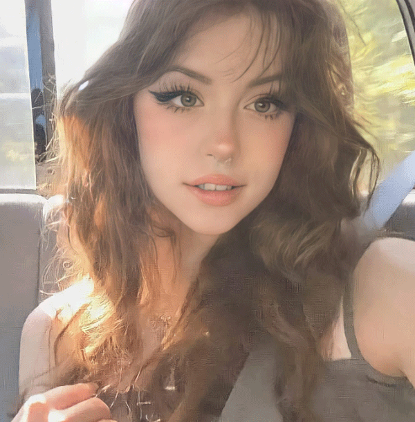 Vẻ đẹp kẹo ngọt của cô