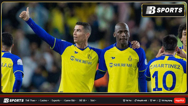 Ronaldo chưa bao giờ hết hot đối với truyền thông