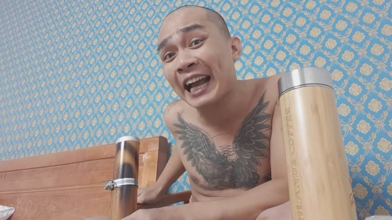 Hình ảnh Tiến Bịp liên tục xuất hiện trên các trang mạng