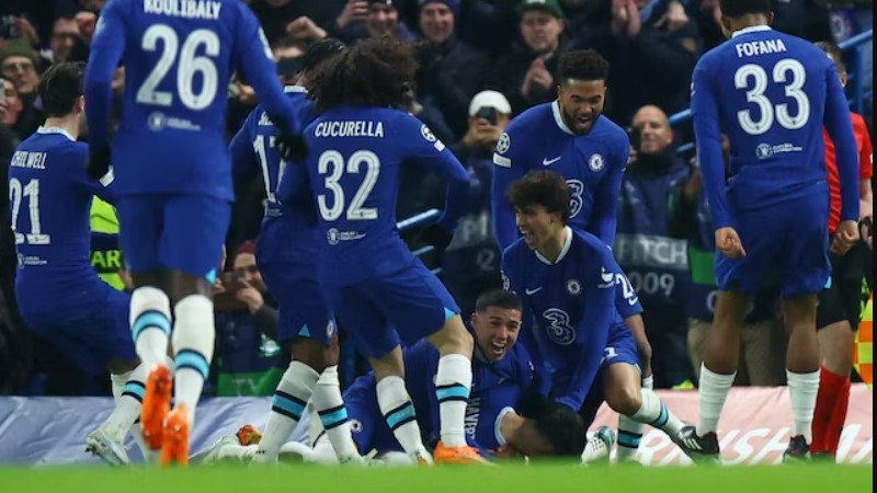 Chelsea lội ngược dòng thành công để tiến vào vòng 8 đội Champions League