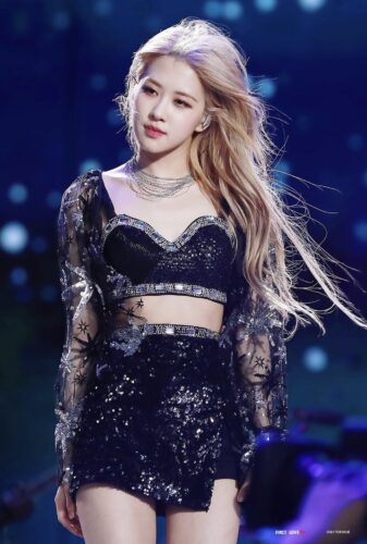 Rosé - bông hồng quyến rũ của BLACKPINK