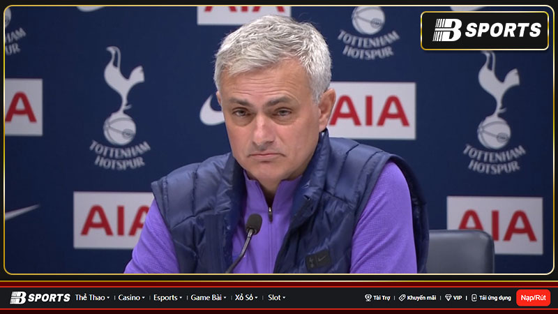 Tương lai Jose Mourinho khi hợp đồng sắp hết hạn thực sự bấp bênh